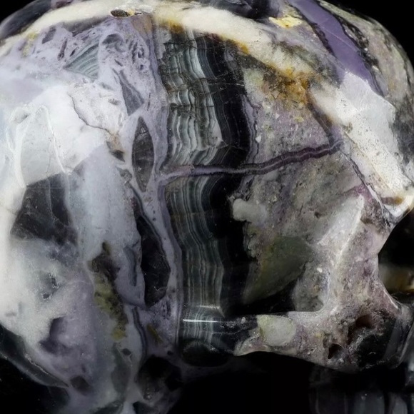 4.7" FLUORITE Carved Crystal Skull, Realistic - Picture 5 of 7